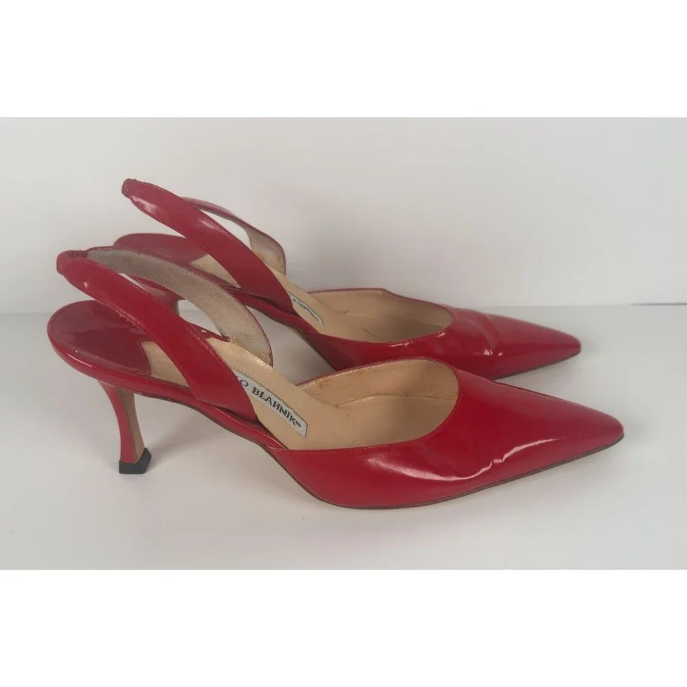 Manolo Blahnik Carolyne Red Patent Leather Slingback Heels EU 37 US 7